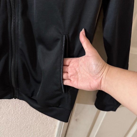 Adidas Women’s Black Track Jacket Size Medium - Picture 9 of 10